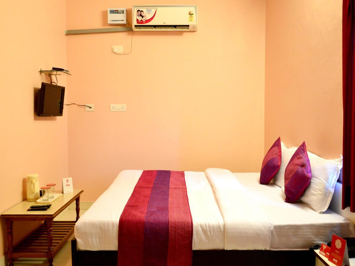 Oyo 6179 Hotel Aarjee Crescent Dzsaipur Kültér fotó