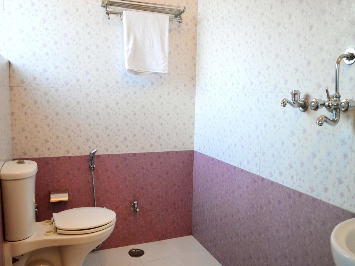 Oyo 6179 Hotel Aarjee Crescent Dzsaipur Kültér fotó