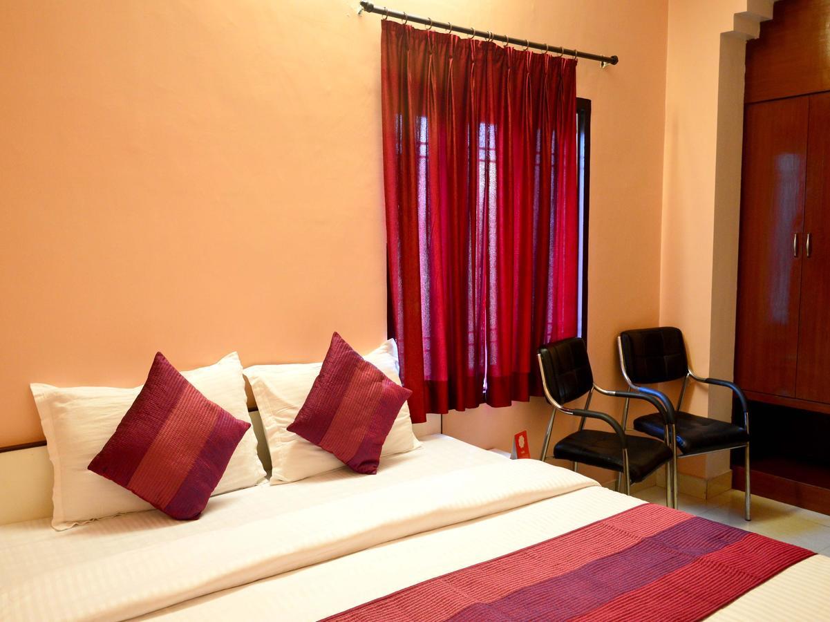 Oyo 6179 Hotel Aarjee Crescent Dzsaipur Kültér fotó